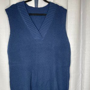 Oversized V-neck sweater